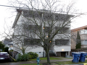 6550 4th Ave NE in Seattle, WA - Foto de edificio - Building Photo