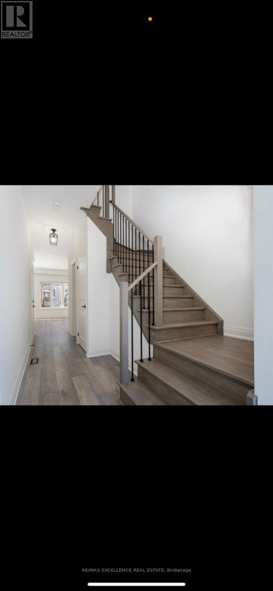 109 Gateland Dr in Barrie, ON - Building Photo - Building Photo