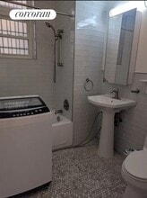 70 W 139th St in New York, NY - Building Photo - Building Photo