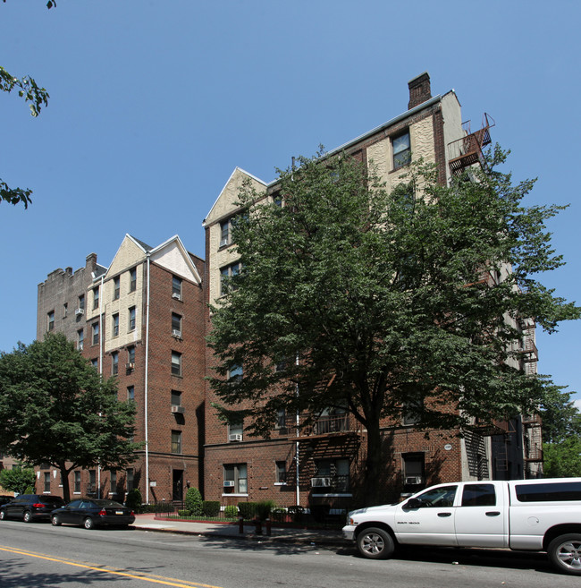 1909 Quentin Rd in Brooklyn, NY - Building Photo - Building Photo