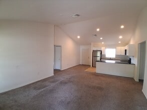 7061 Tide Cir in La Belle, FL - Building Photo - Building Photo