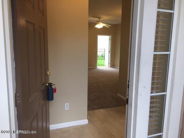 753 Middle Branch Way in Jacksonville, FL - Foto de edificio - Building Photo