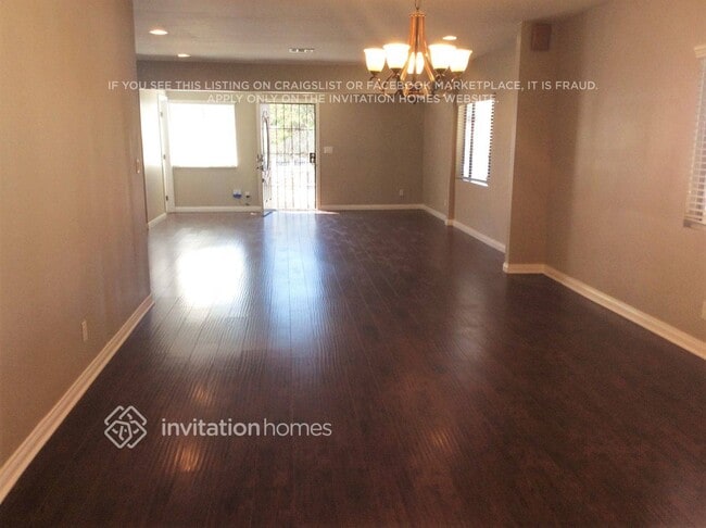 21047 Runnymede St in Los Angeles, CA - Building Photo - Building Photo