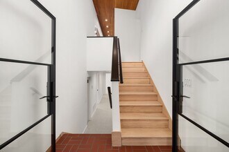 4148 Boulevard Pl in Mercer Island, WA - Building Photo - Building Photo