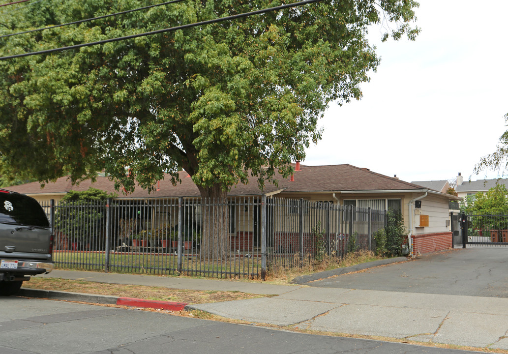 1863-1867 Robin Ln in Concord, CA - Building Photo