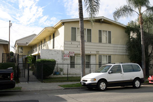 1141 Molino Ave Apartments