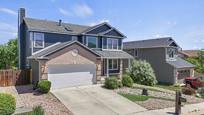 915 Royal Crown Ln in Colorado Springs, CO - Building Photo - Building Photo