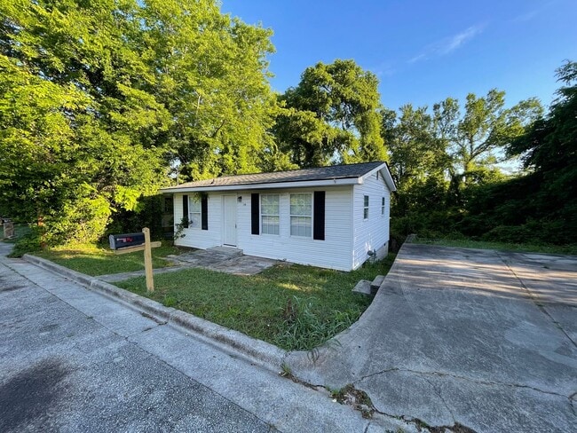 property at 110 Mary St