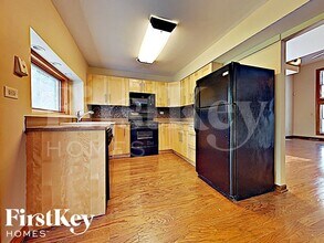 2615 Moss Ln in Aurora, IL - Building Photo - Building Photo