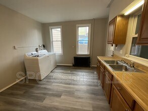 415 N Pitt St in Carlisle, PA - Foto de edificio - Building Photo