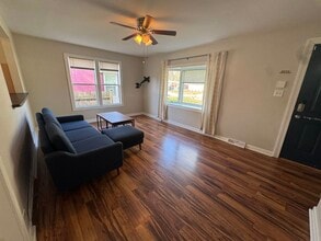 20 Iowa Ave in Addison, IL - Building Photo - Building Photo