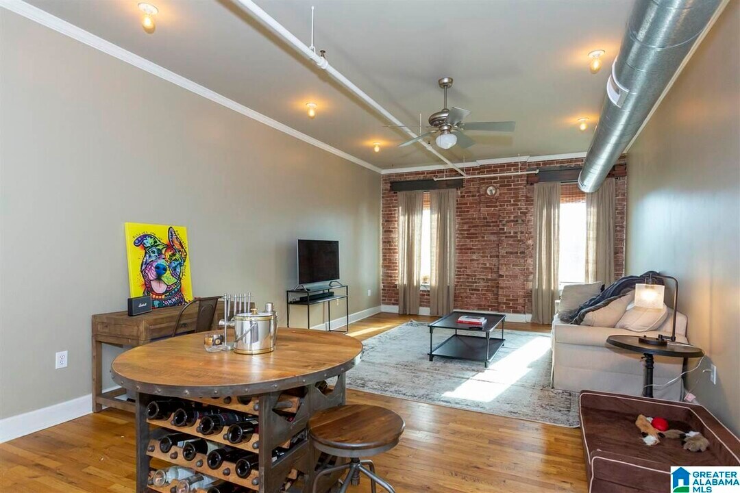 2416 1st Ave N in Birmingham, AL - Building Photo