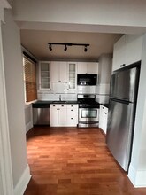 312 E Olive Pl in Seattle, WA - Building Photo - Building Photo