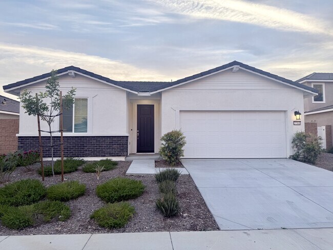 27301 Toro Vis St in Menifee, CA - Building Photo - Building Photo