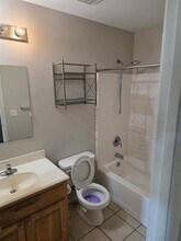 512 Jack Harris St in Gunter, TX - Building Photo - Building Photo