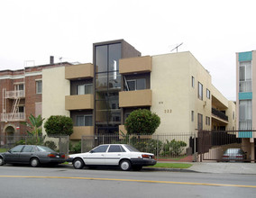 322 S Commonwealth Ave in Los Angeles, CA - Building Photo - Building Photo