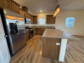 21154 Capella Pl in Bend, OR - Building Photo - Building Photo