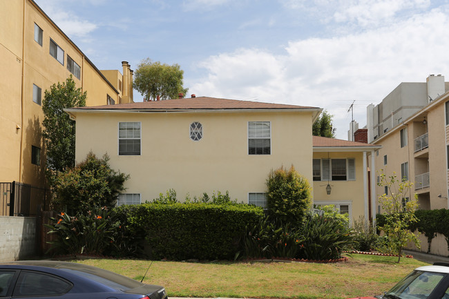 1636-1640 1/2 Greenfield Ave in Los Angeles, CA - Building Photo - Building Photo