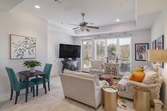 104 Bella Toscana Ave in Lakeway, TX - Building Photo - Building Photo