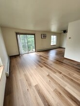 Georgetown Apartments in Portage, WI - Building Photo - Building Photo