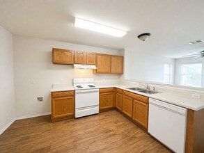 200 Meadow Park Dr in Georgetown, TX - Building Photo - Building Photo