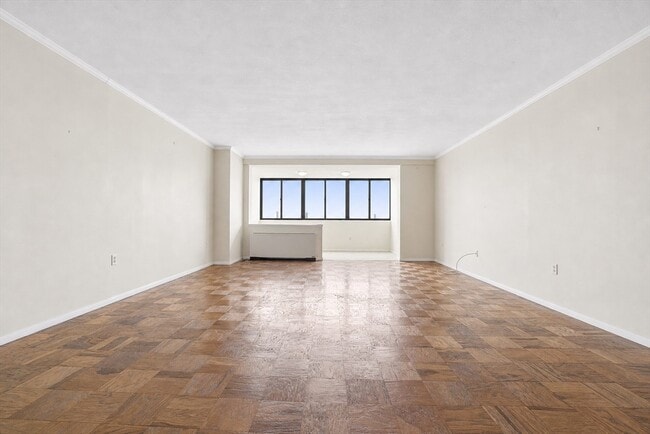 property at 8 Whittier Pl