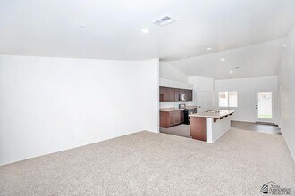 7361 E 38th Ln in Yuma, AZ - Building Photo - Building Photo