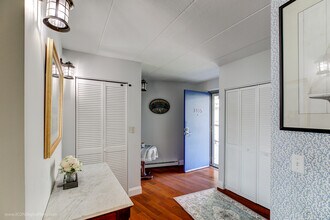 1315 Capella S, Unit 1315 in Newport, RI - Building Photo - Building Photo