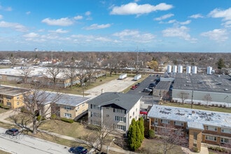 1249 Homestead Rd in La Grange Park, IL - Building Photo - Building Photo