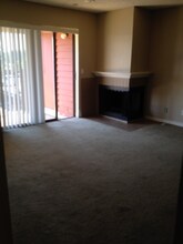 1735 W Sunn Fjord Ln in Bremerton, WA - Building Photo - Building Photo