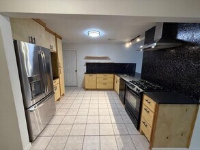 720 S Mount Millsap Ln in Fayetteville, AR - Building Photo - Building Photo