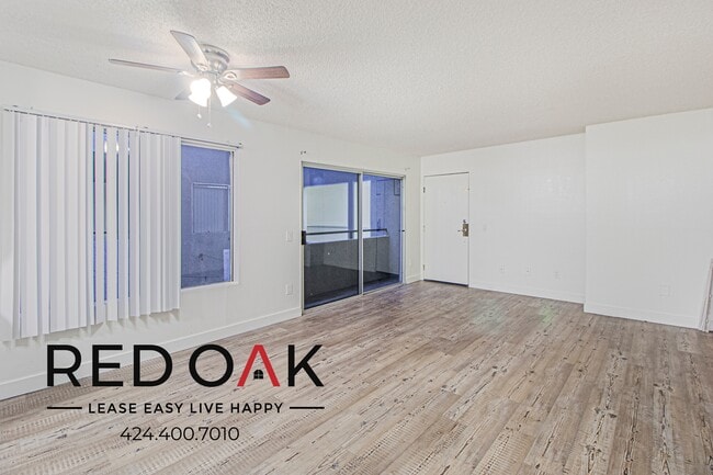 property at 11817 Victory Blvd