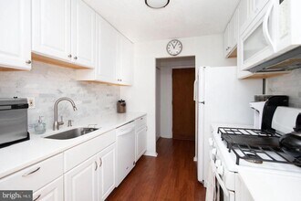 250 Ridge Pike in Lafayette Hill, PA - Building Photo - Building Photo