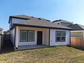 23608 Nectar Crst Hts in Splendora, TX - Building Photo - Building Photo