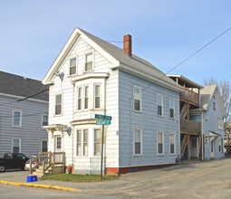 160 Holland St in Lewiston, ME - Building Photo - Building Photo