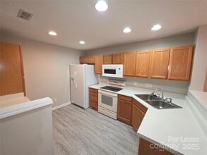 9933 Birch Knoll Ct, Unit 5119 in Charlotte, NC - Building Photo - Building Photo