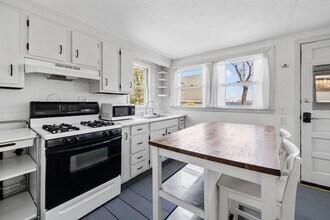 9 Nonantum Rd in Marblehead, MA - Building Photo - Building Photo