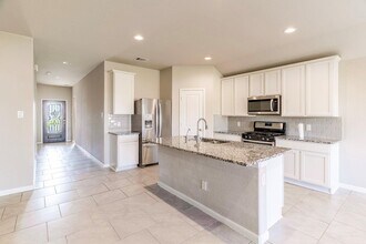 7558 Highland Chase Dr in Richmond, TX - Building Photo - Building Photo