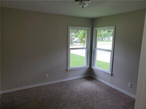 2728 Oates Dr in Dallas, TX - Building Photo - Building Photo