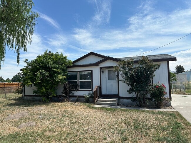 property at 1200 McKinley Ave