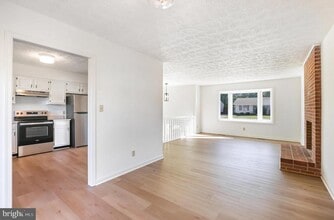 802 Shamrock Dr in Fredericksburg, VA - Building Photo - Building Photo