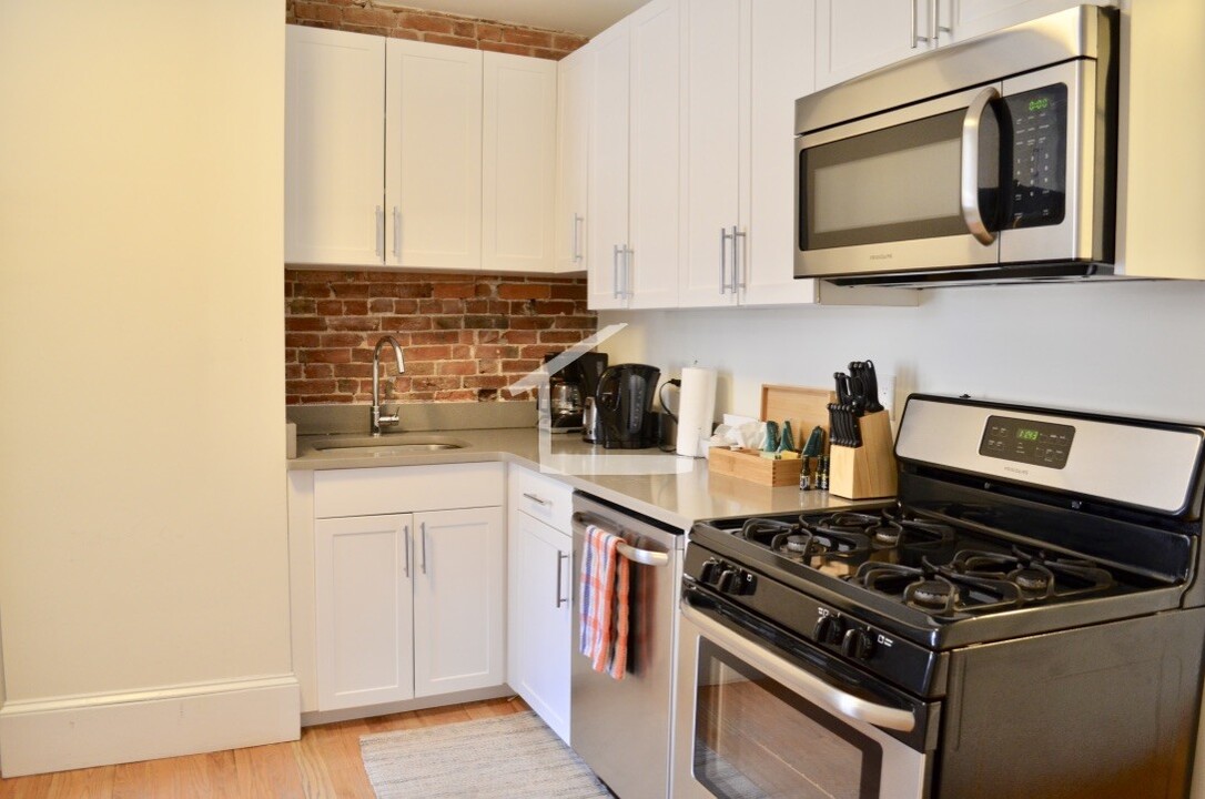 36 E Springfield St, Unit 3 in Boston, MA - Building Photo