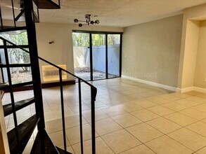 2180 SW 9th Ave in Miami, FL - Building Photo - Building Photo