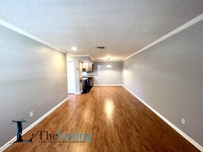 2880 Plaza Terrace Dr in Orlando, FL - Building Photo - Building Photo