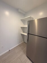 33 Johnston St in Newburgh, NY - Building Photo - Building Photo