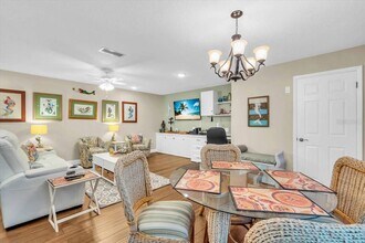 5725 80th St N in St. Petersburg, FL - Building Photo - Building Photo