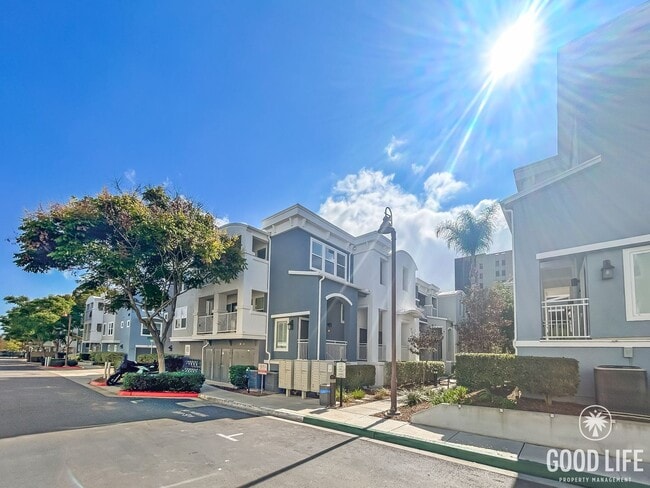 3467 Coastline Pl in San Diego, CA - Building Photo - Building Photo