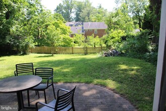 7310 Durbin Terrace in Bethesda, MD - Building Photo - Building Photo