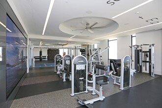 Shift in San Diego, CA - Foto de edificio - Interior Photo