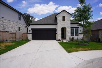 621 Pinnacle View Dr in Georgetown, TX - Building Photo - Building Photo